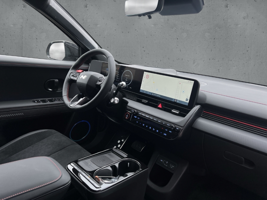 Fahrzeugabbildung Hyundai IONIQ 5 FL MY26 84kWh 4WD N-Line Sitz-P Matrix Navi Digitales Cockpit LED ACC