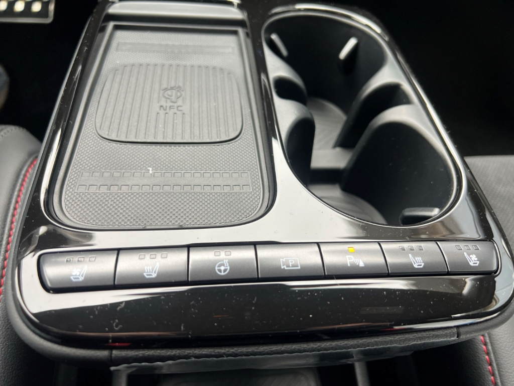 Fahrzeugabbildung Hyundai IONIQ 5 FL MY26 84kWh 4WD N-Line Sitz-P Matrix Navi Digitales Cockpit LED ACC