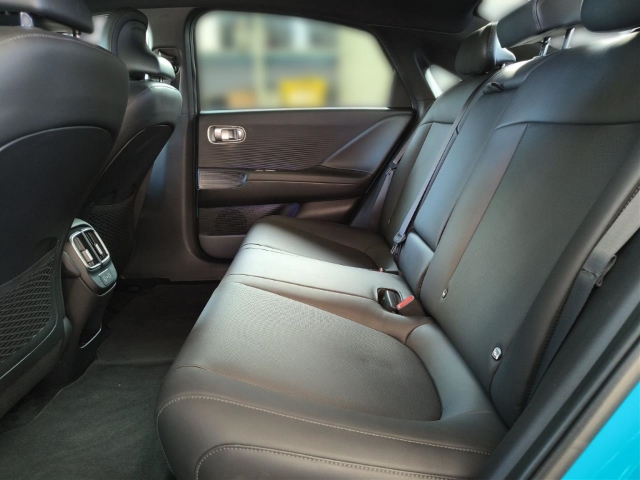 Fahrzeugabbildung Hyundai IONIQ 6 77,4kWh 4WD UNIQ HUD Navi Digitales Cockpit Memory Sitze Soundsystem Bose