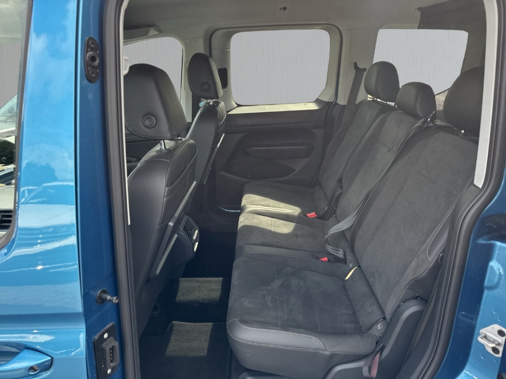 Fahrzeugabbildung Volkswagen Caddy Style 2.0 TDI PDCv+h SHZ Klima Temp LED Keyless