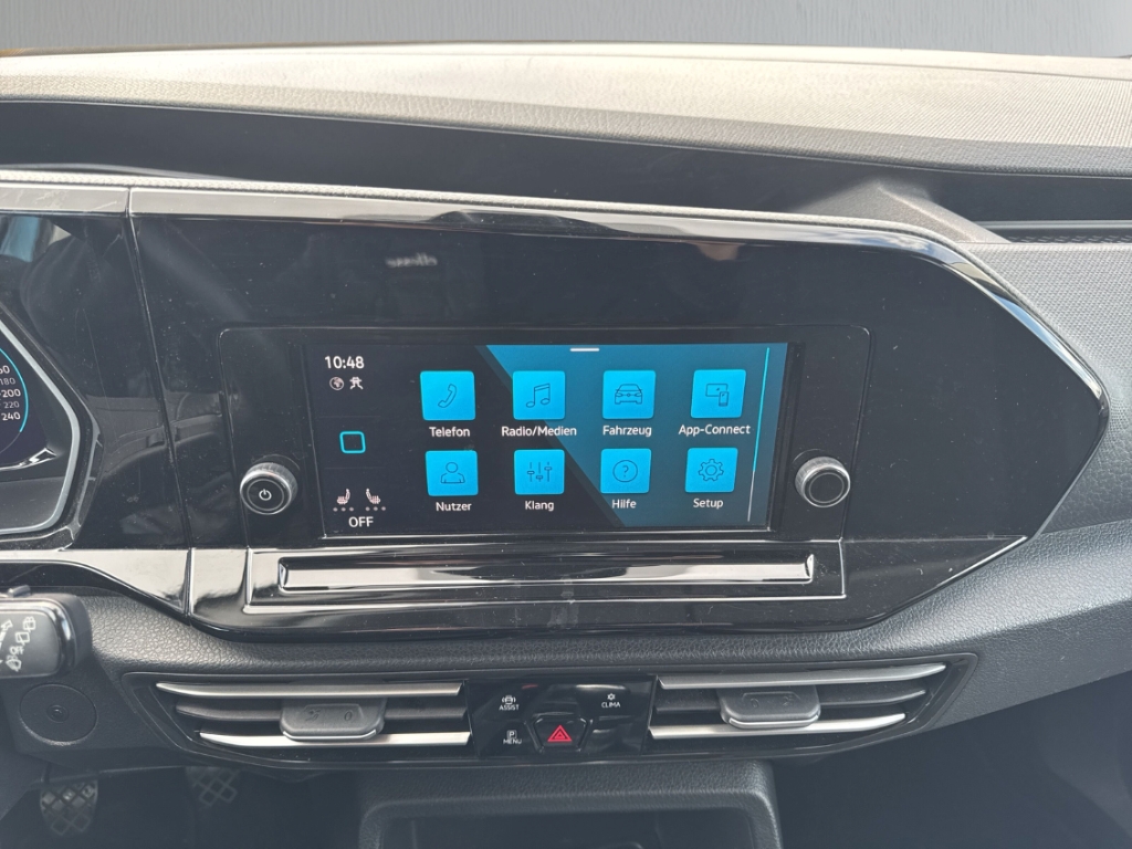 Fahrzeugabbildung Volkswagen Caddy Style 2.0 TDI PDCv+h SHZ Klima Temp LED Keyless