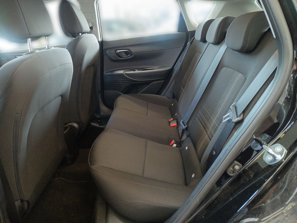 Fahrzeugabbildung Hyundai BAYON FL 1.0 T-GDI MT MY25 Select Navi Apple CarPlay Android Auto Fahrerprofil Musikstreaming