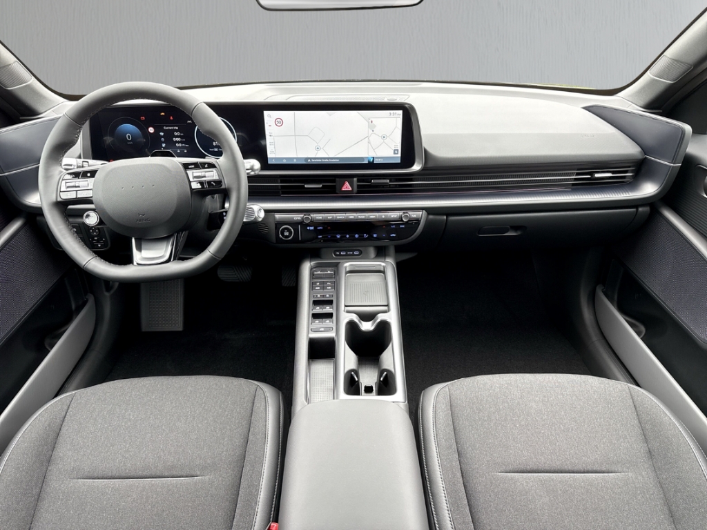 Fahrzeugabbildung Hyundai IONIQ 6 EV FL MY26 84kWh 2WD CENTRIQ Matrix LED Blendfreies Fernl. Kurvenlicht ACC