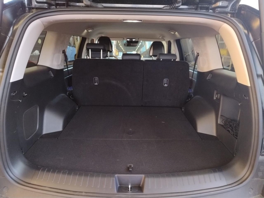 Fahrzeugabbildung Hyundai SANTA FE HEV 1.6 T-GDI AT 2WD Signature Dig Key 5-Sitze MY25 Niveau Navi Leder Digitales Cockpit
