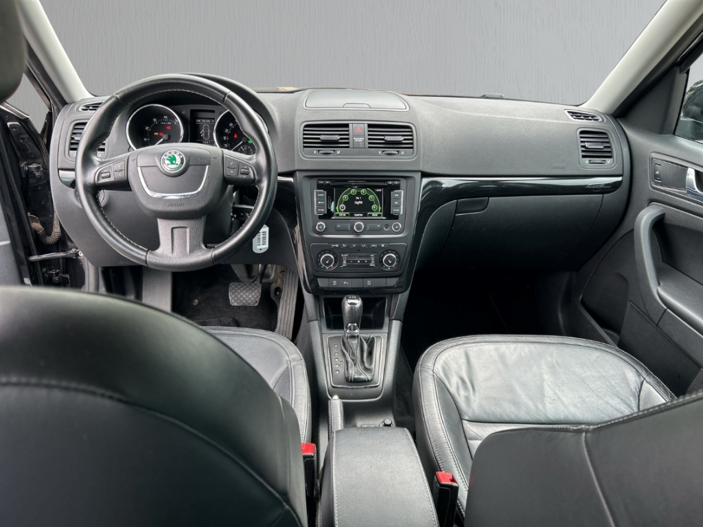 Fahrzeugabbildung SKODA Yeti 1.4 TSI DSG L&K SHZ PDCv+h Color Klima Navi