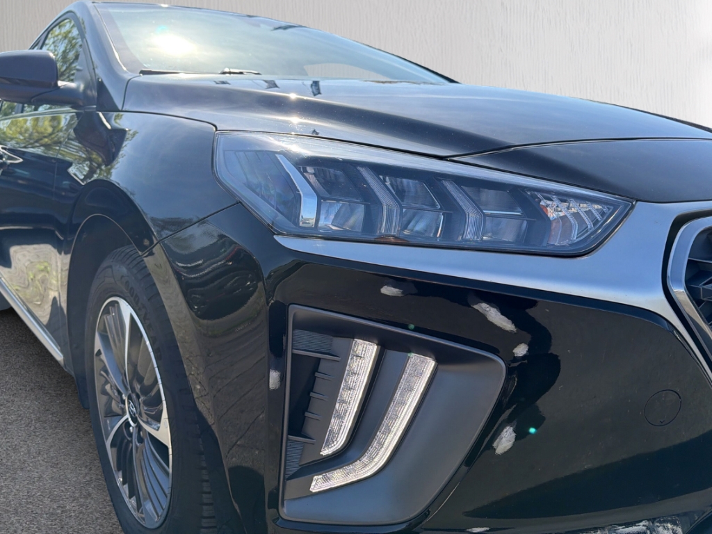Fahrzeugabbildung Hyundai IONIQ 1.6 GDI Style PHEV beh.Lenkr LED SHZ R-Kam