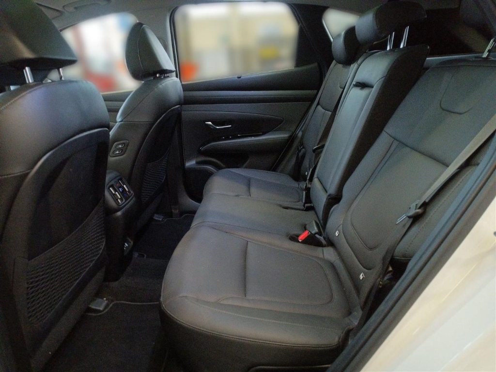 Fahrzeugabbildung Hyundai TUCSON FL PHEV 1.6 AT 4WD MY25 Prime Panorama MATRIX-LED Navi Leder Digitales Cockpit Soundsystem