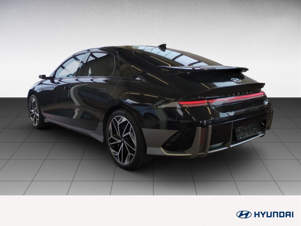 Fahrzeugabbildung Hyundai IONIQ 6 77,4kWh 2WD UNIQ Digi-Spiegel 20LM Schiebedach HUD Navi Digitales Cockpit