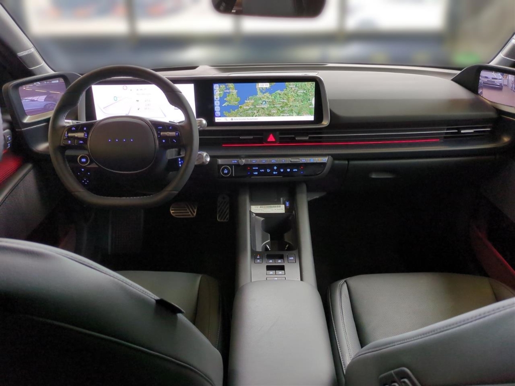 Fahrzeugabbildung Hyundai IONIQ 6 77,4kWh 2WD UNIQ Digi-Spiegel 20LM Schiebedach HUD Navi Digitales Cockpit