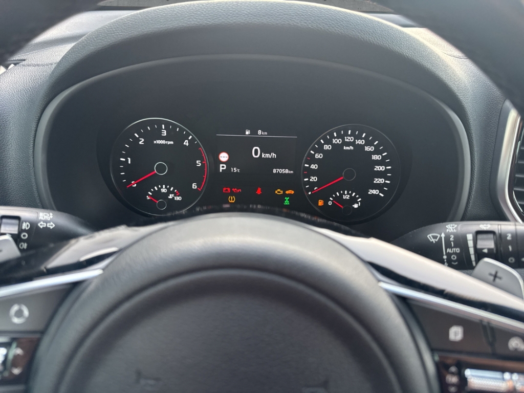 Fahrzeugabbildung Kia Sportage GT-Line 4WD AHK NAV SHZ SBL LEDER TEMP