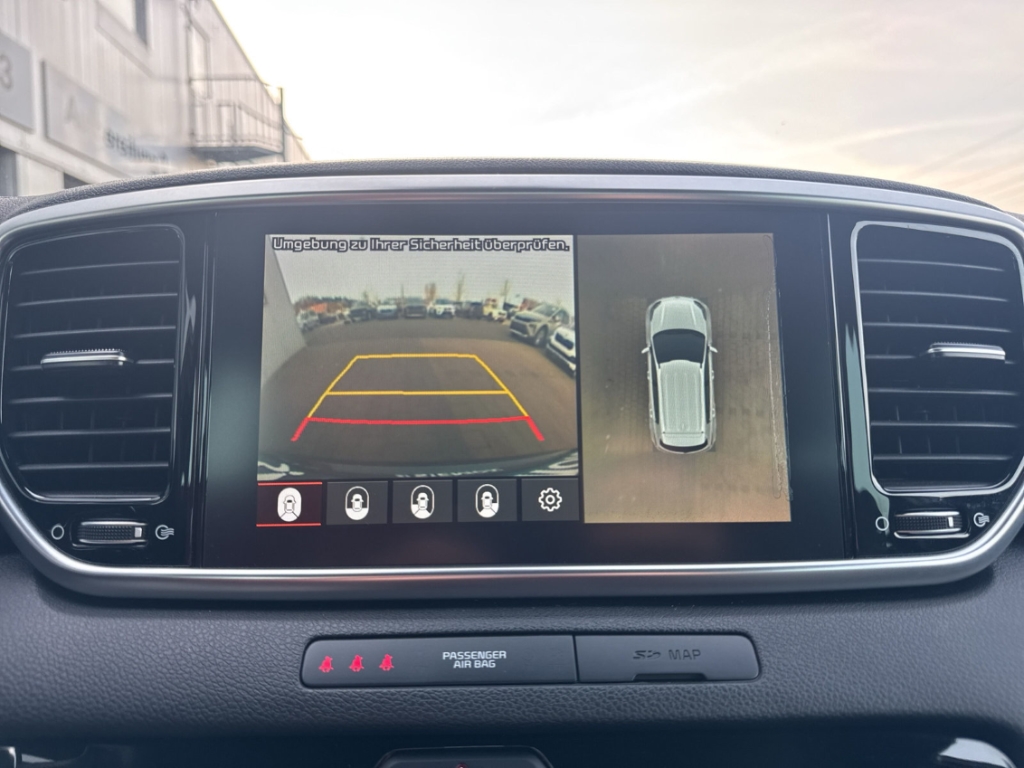 Fahrzeugabbildung Kia Sportage GT-Line 4WD AHK NAV SHZ SBL LEDER TEMP