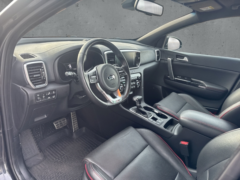 Fahrzeugabbildung Kia Sportage GT-Line 4WD AHK NAV SHZ SBL LEDER TEMP