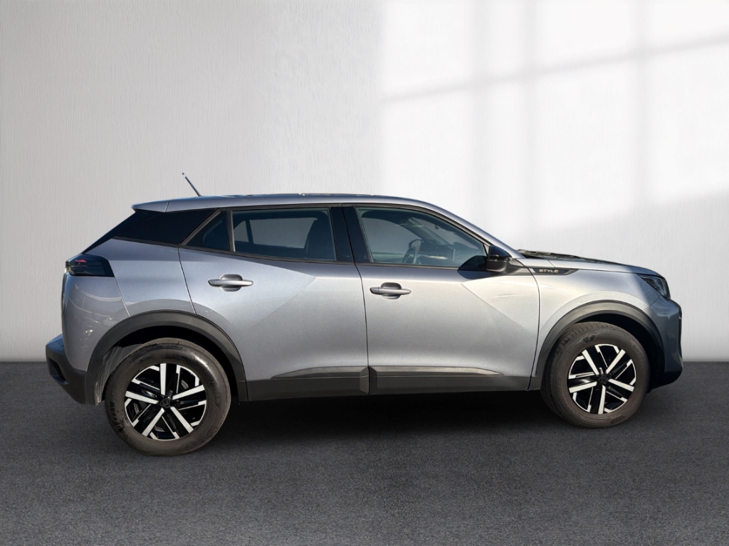 Fahrzeugabbildung Peugeot 2008 Style LED PDC Klimaaut. Temp.