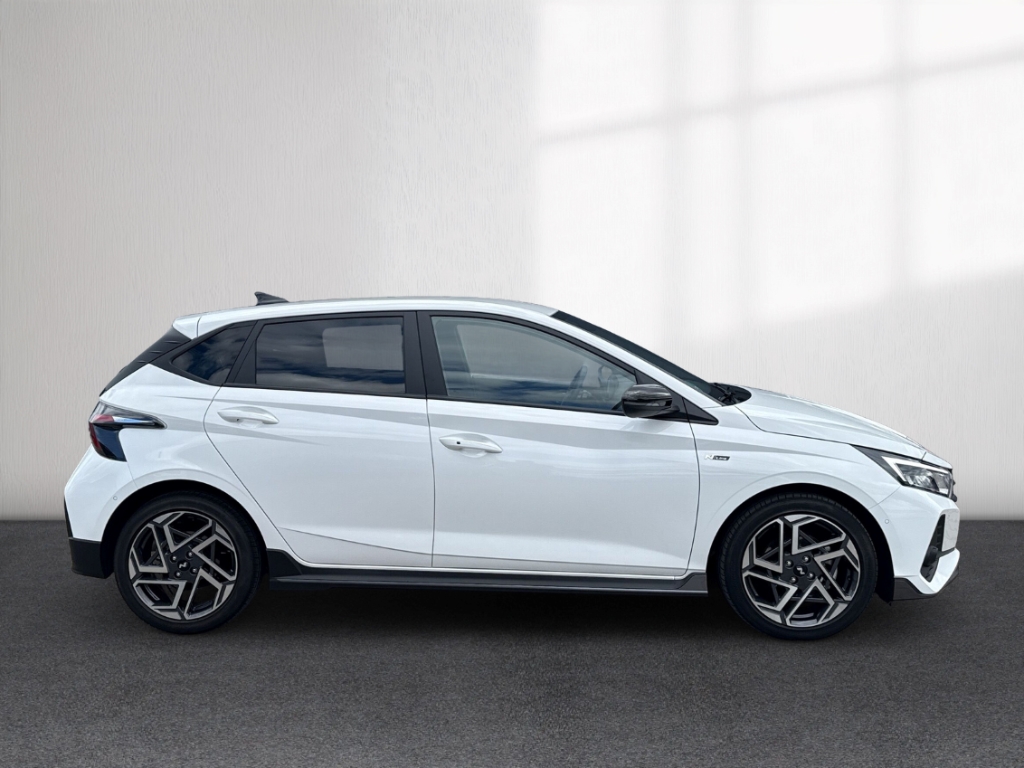 Fahrzeugabbildung Hyundai i20 FL MY25 1.0 T-GDI DCT N-Line Assistenz-P. Smart-P.