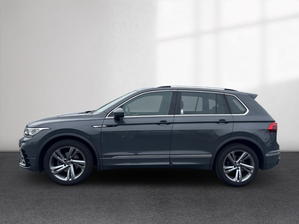 Fahrzeugabbildung Volkswagen Tiguan 1.5 TSI DSG R-Line ACC PDCv+h LED SHZ Keyless