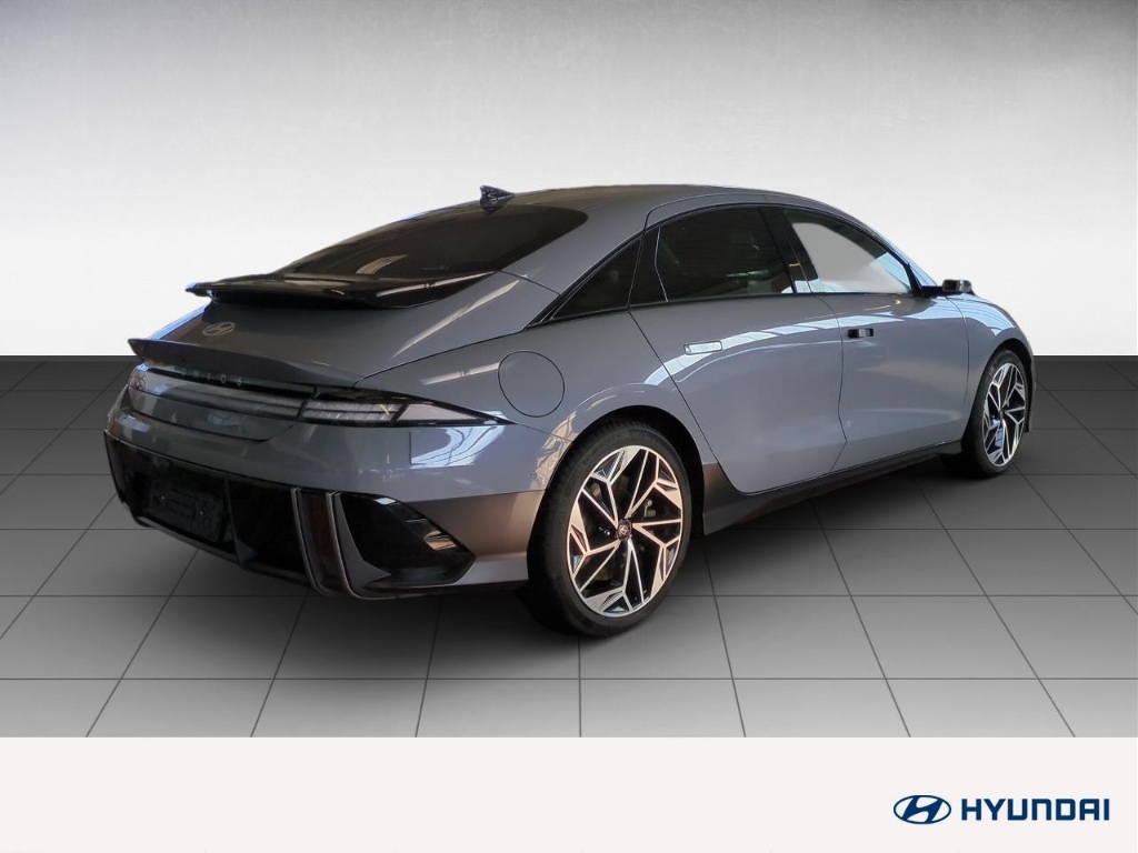 Fahrzeugabbildung Hyundai IONIQ 6 4WD 77,4kWh UNIQ Digi-Spiegel 20LM HUD Navi Digitales Cockpit Memory Sitze
