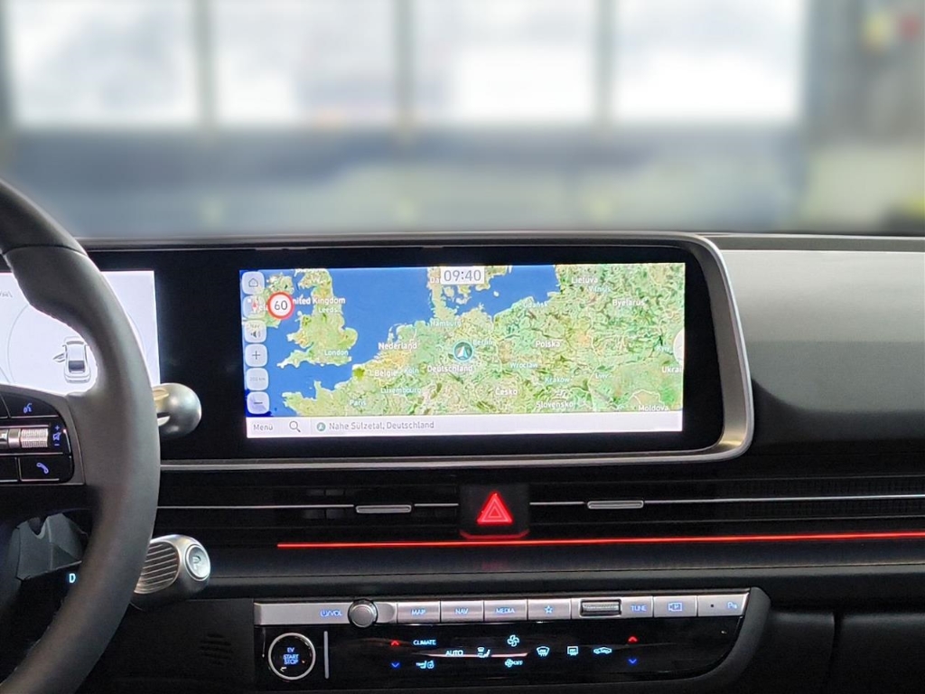 Fahrzeugabbildung Hyundai IONIQ 6 77,4kWh 4WD UNIQ Digi-Spiegel 20LM Schiebedach HUD Navi Digitales Cockpit Memory Sitze
