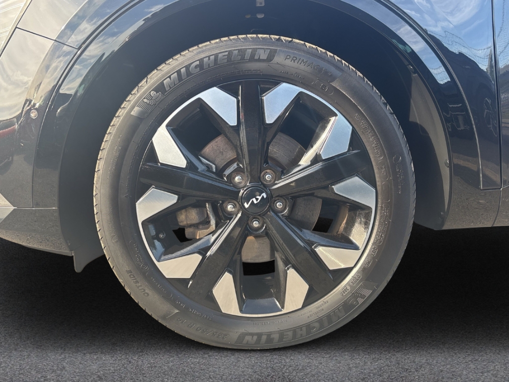 Fahrzeugabbildung Kia Sportage 1.6 T-GDI PHEV Spirit Leder Pano AHK ACC Kamera360