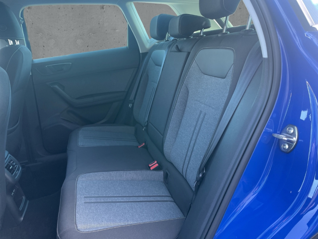 Fahrzeugabbildung SEAT Ateca 2.0 TDI Style NAV ACC SHZ LED CARPLAY Keyless PDCv+h