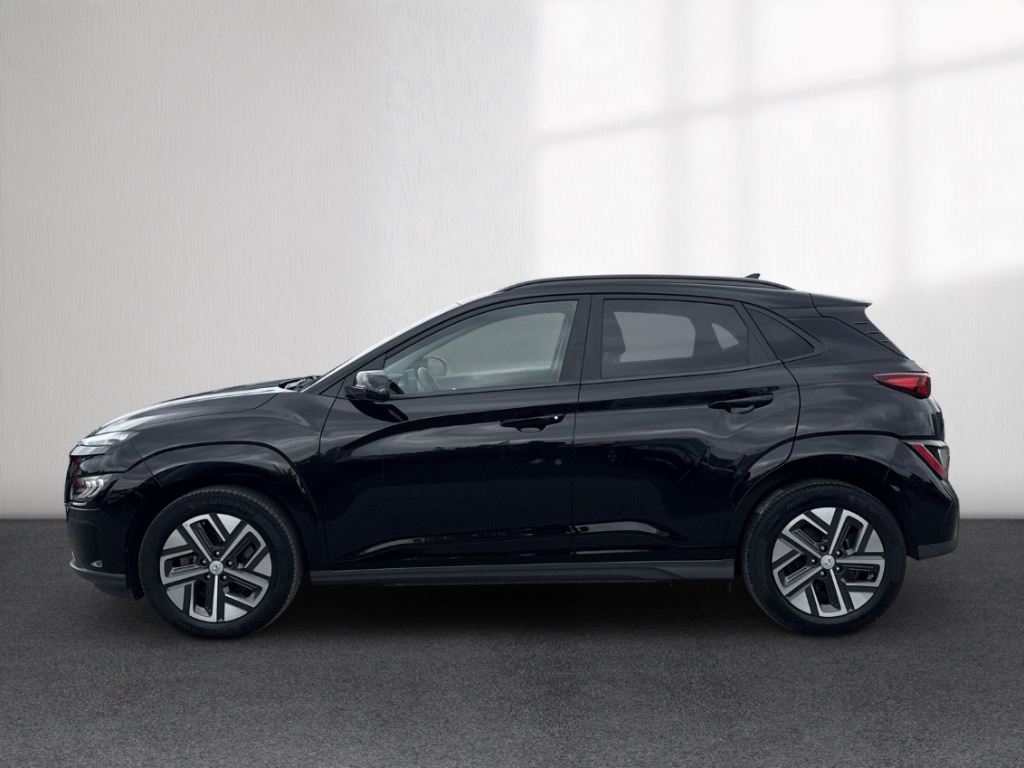 Fahrzeugabbildung Hyundai KONA EV FL 39kWh MJ23 TREND 11kWOBC Navi Schiebedach Soundsystem LED