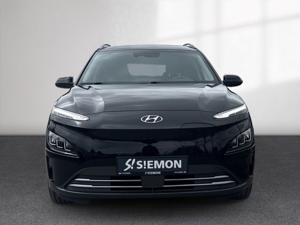 Fahrzeugabbildung Hyundai KONA EV FL 39kWh MJ23 TREND 11kWOBC Navi Schiebedach Soundsystem LED