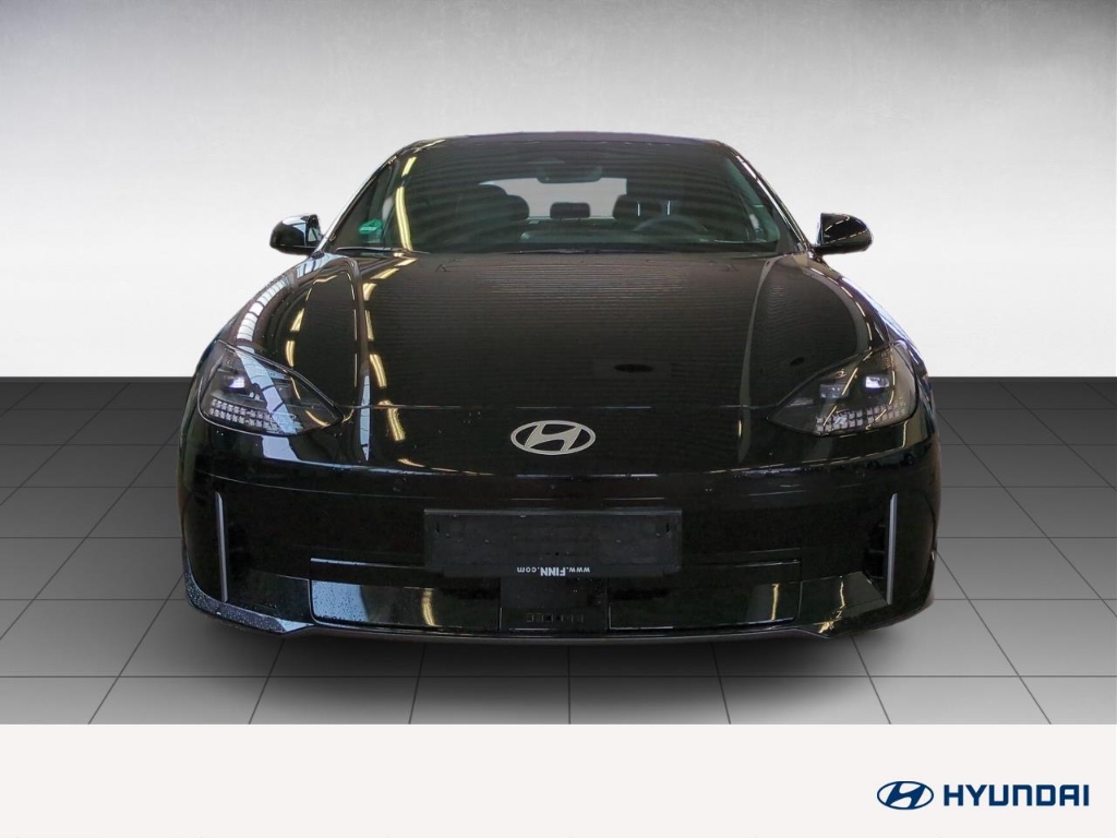 Fahrzeugabbildung Hyundai IONIQ 6 77,4kWh 4WD UNIQ Digi-Spiegel HUD Navi Digitales Cockpit Memory Sitze Soundsystem Bose