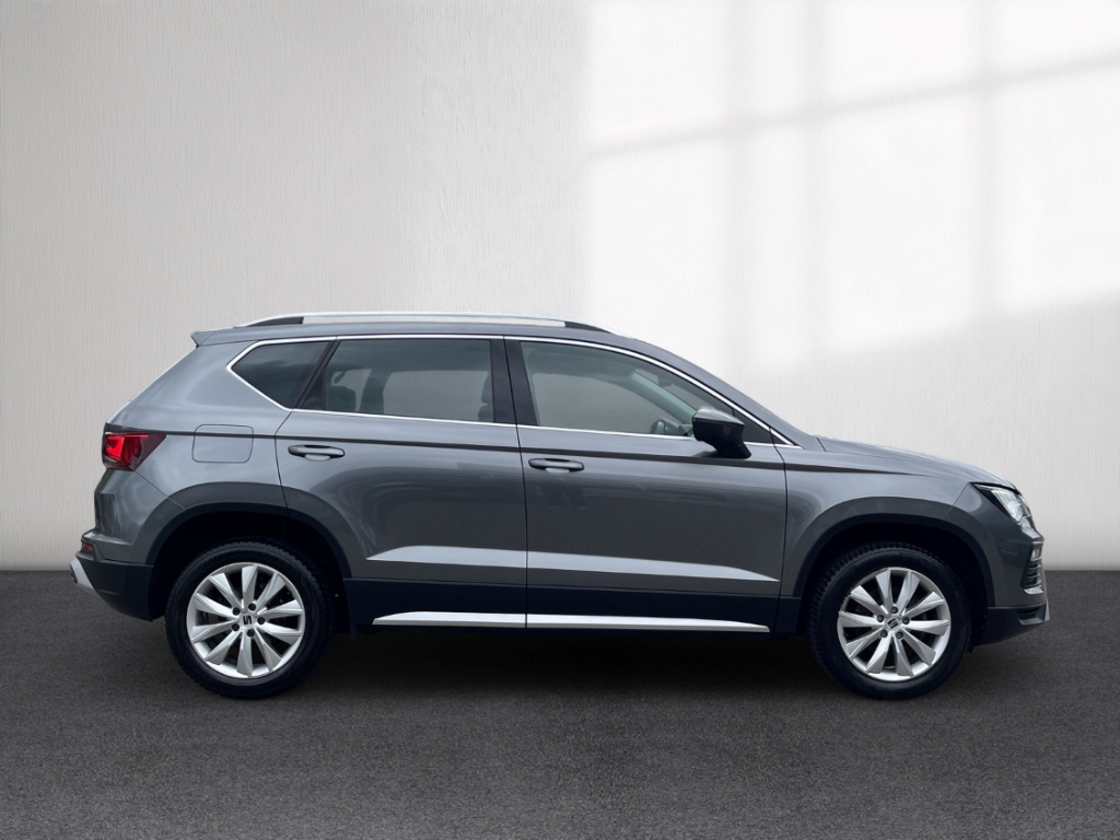 Fahrzeugabbildung SEAT Ateca 1.5 TSI DSG Xperience NAVI LED ACC SHZ RFK Virt Cockp.