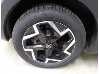 Fahrzeugabbildung Volkswagen T-Cross 1.5 TSI DSG R-Line AHK ACC Navi SHZ PDC RKam