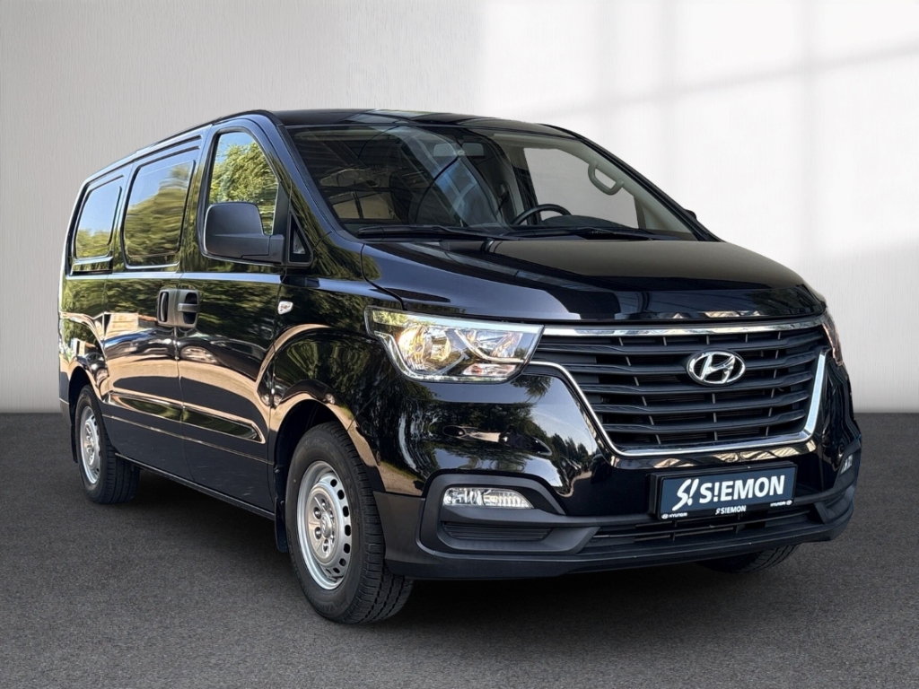 Fahrzeugabbildung Hyundai H-1 Cargo FL 2,5 CRDi AT PROFI Flügeltür Komfort-P AHK 3-Sitzer