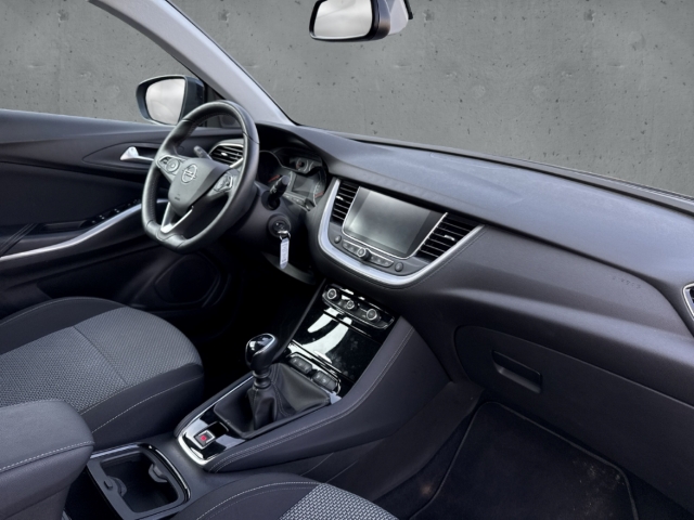 Fahrzeugabbildung Opel Grandland Edition LenkradHZG Apple CarPlay LED