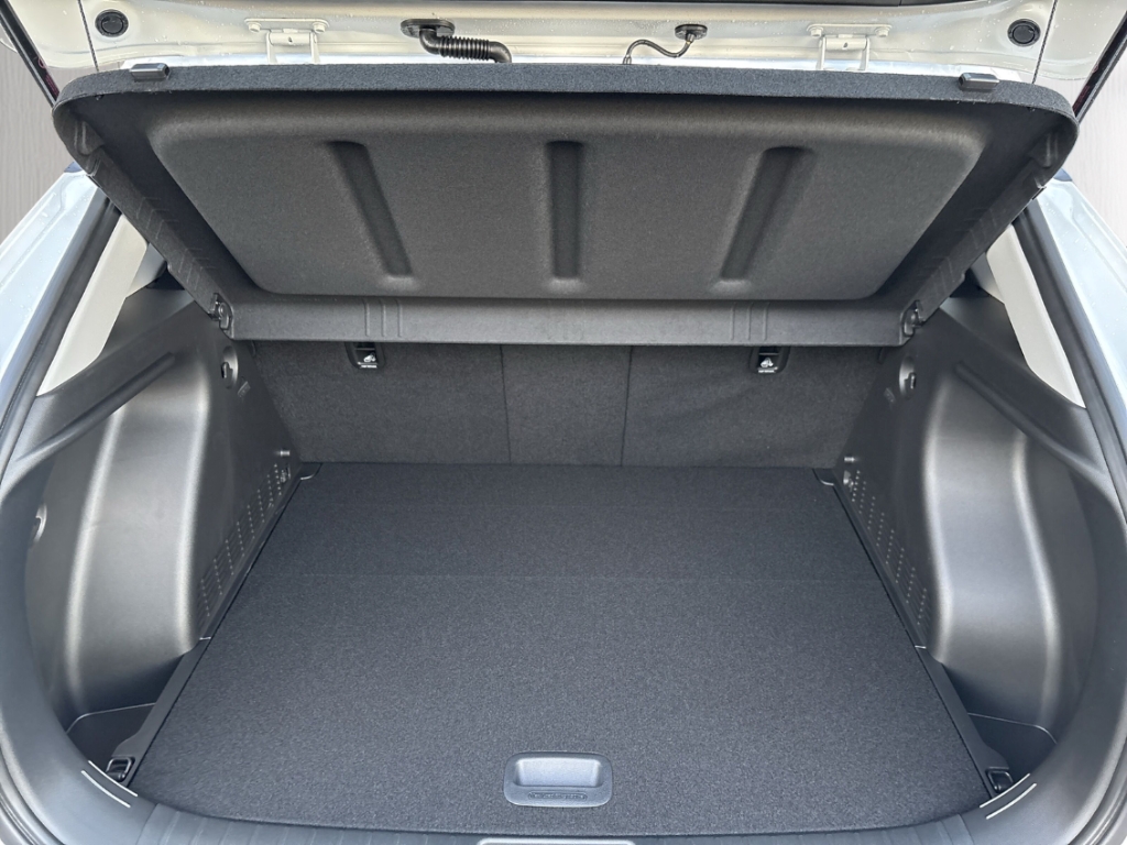 Fahrzeugabbildung Hyundai KONA EV MJ26 SX2 Select 65kWh Navi LED ACC Apple CarPlay Android Auto Mehrzonenklima