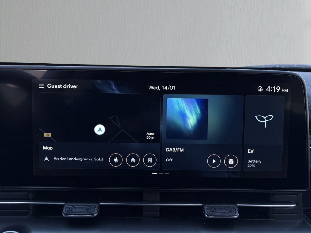 Fahrzeugabbildung Hyundai KONA EV MJ26 SX2 Select 65kWh Navi LED ACC Apple CarPlay Android Auto Mehrzonenklima
