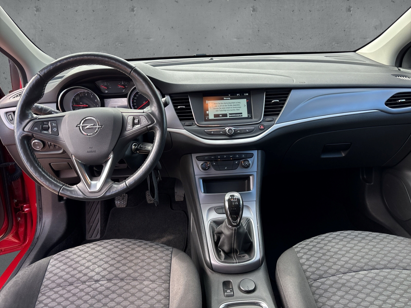 Fahrzeugabbildung Opel Astra K 1.2 Turbo Edition AHK PPS Navi LED RFK SHZ