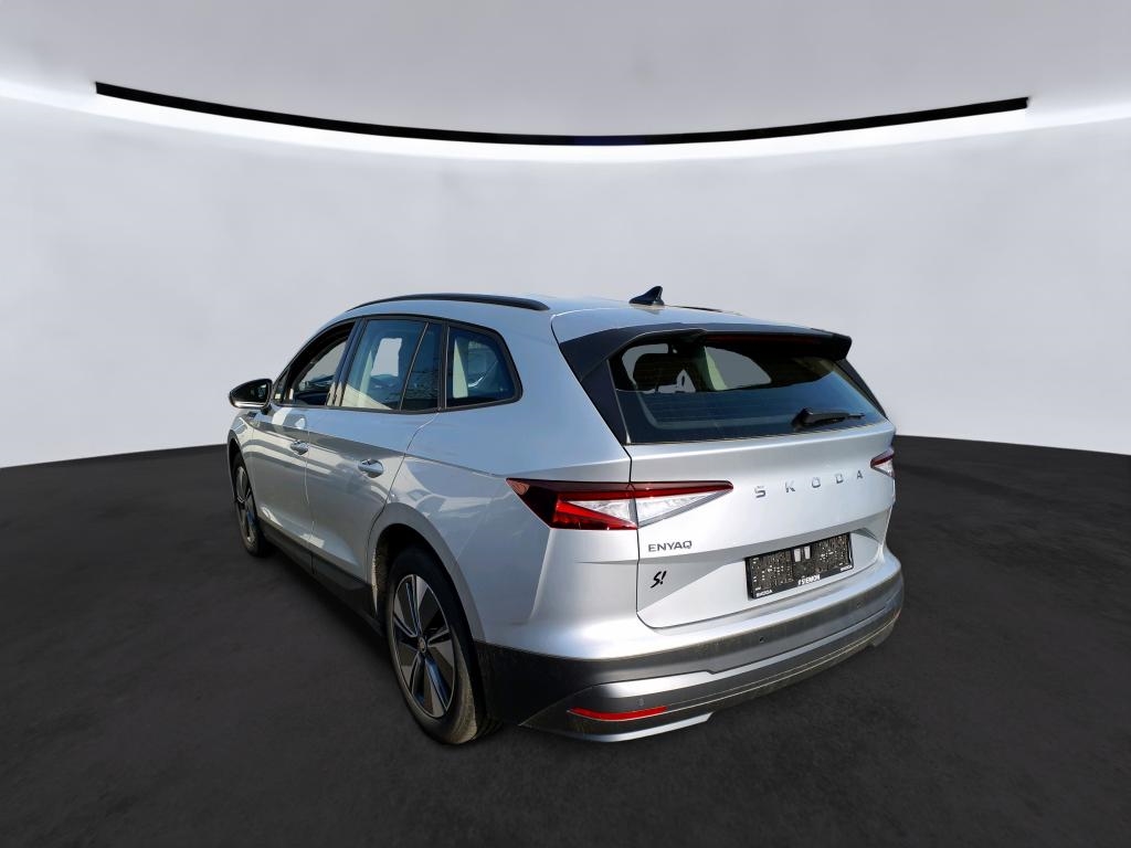 Fahrzeugabbildung SKODA Enyaq iV 60 Loft Navi Klimaauto Tempo PDC Kamera