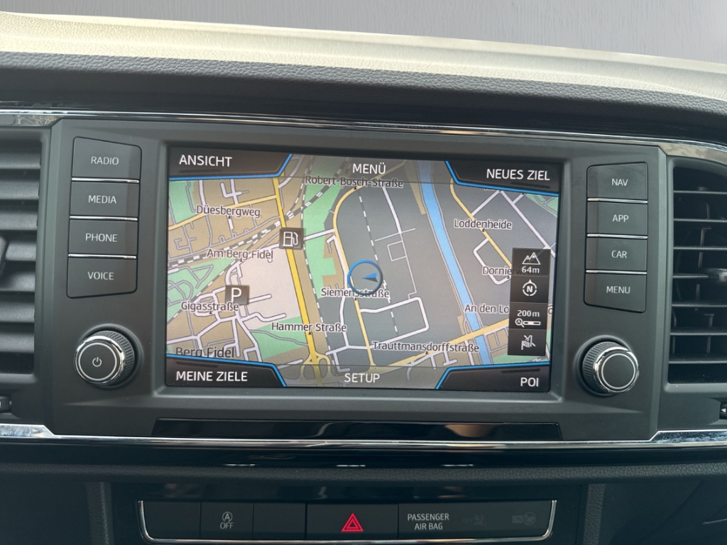 Fahrzeugabbildung SEAT Ateca Xcellence 1.4 Eco TSI AHK-klappbar Navi Leder LED Mehrzonenklima