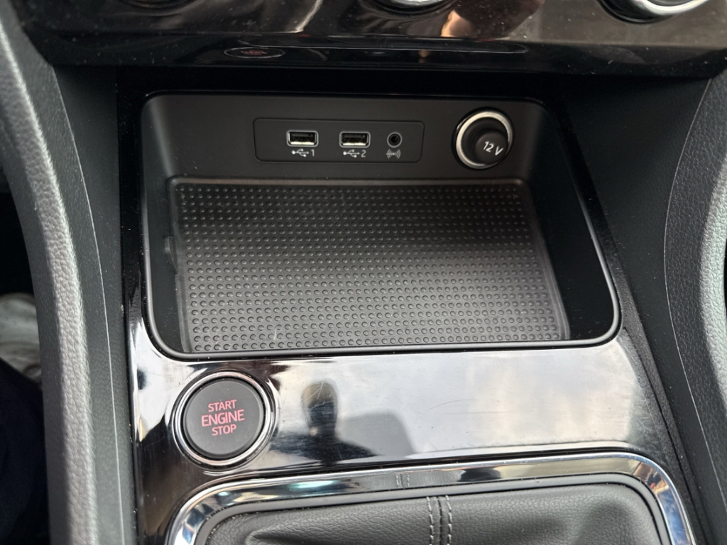 Fahrzeugabbildung SEAT Ateca Xcellence 1.4 Eco TSI AHK-klappbar Navi Leder LED Mehrzonenklima