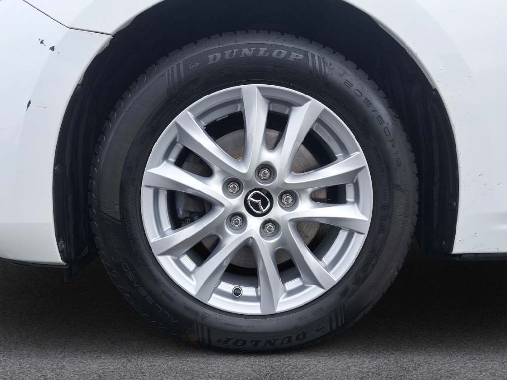 Fahrzeugabbildung Mazda 3 2.0 Exclusive-Line SHZ LED Start-Stop SHZ