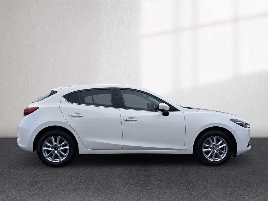 Fahrzeugabbildung Mazda 3 2.0 Exclusive-Line SHZ LED Start-Stop SHZ