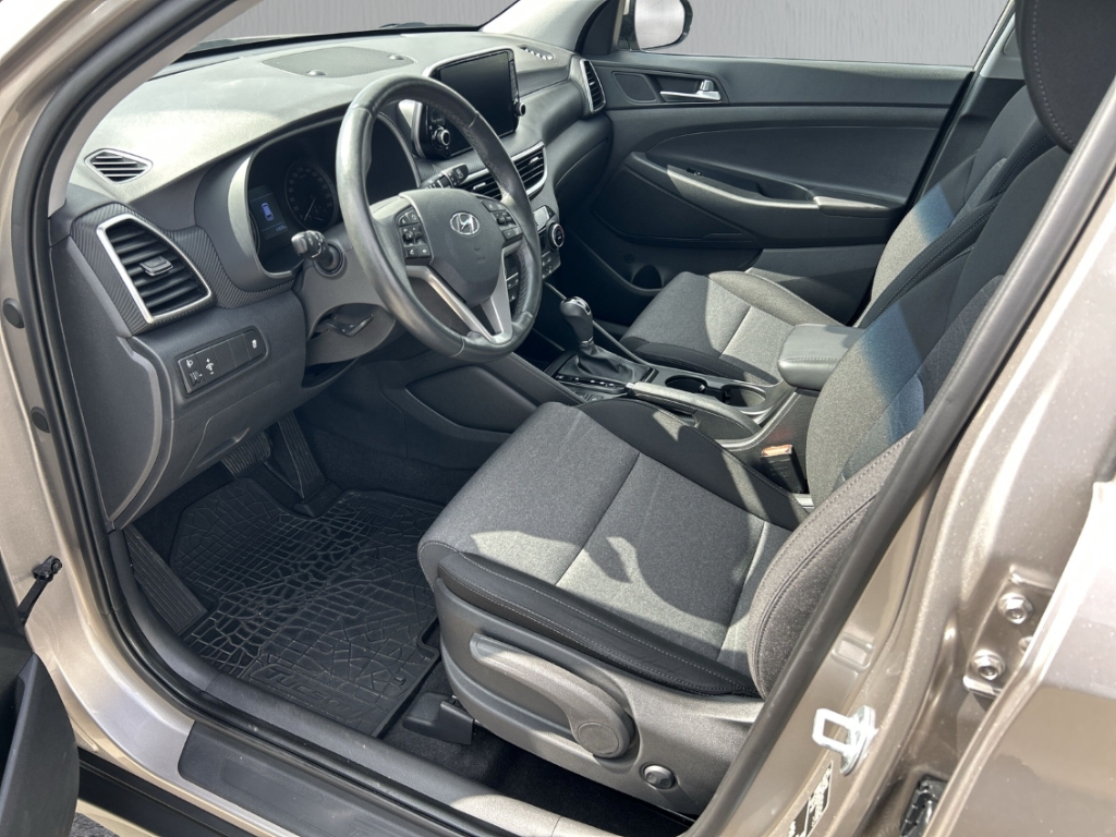 Fahrzeugabbildung Hyundai TUCSON 1.6 T-GDI DCT Passion Navi RKam Klimaauto CarPlay Allwetter