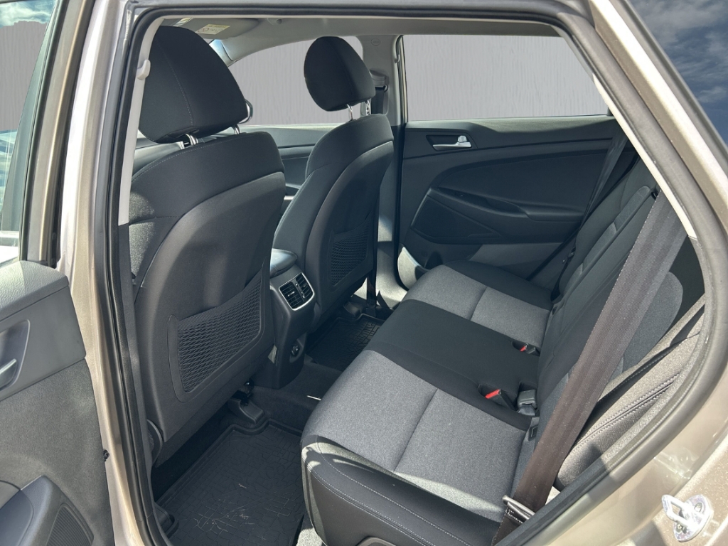 Fahrzeugabbildung Hyundai TUCSON 1.6 T-GDI DCT Passion Navi RKam Klimaauto CarPlay Allwetter