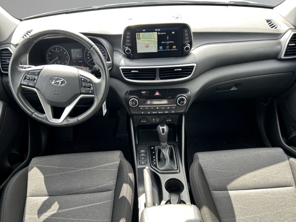 Fahrzeugabbildung Hyundai TUCSON 1.6 T-GDI DCT Passion Navi RKam Klimaauto CarPlay Allwetter