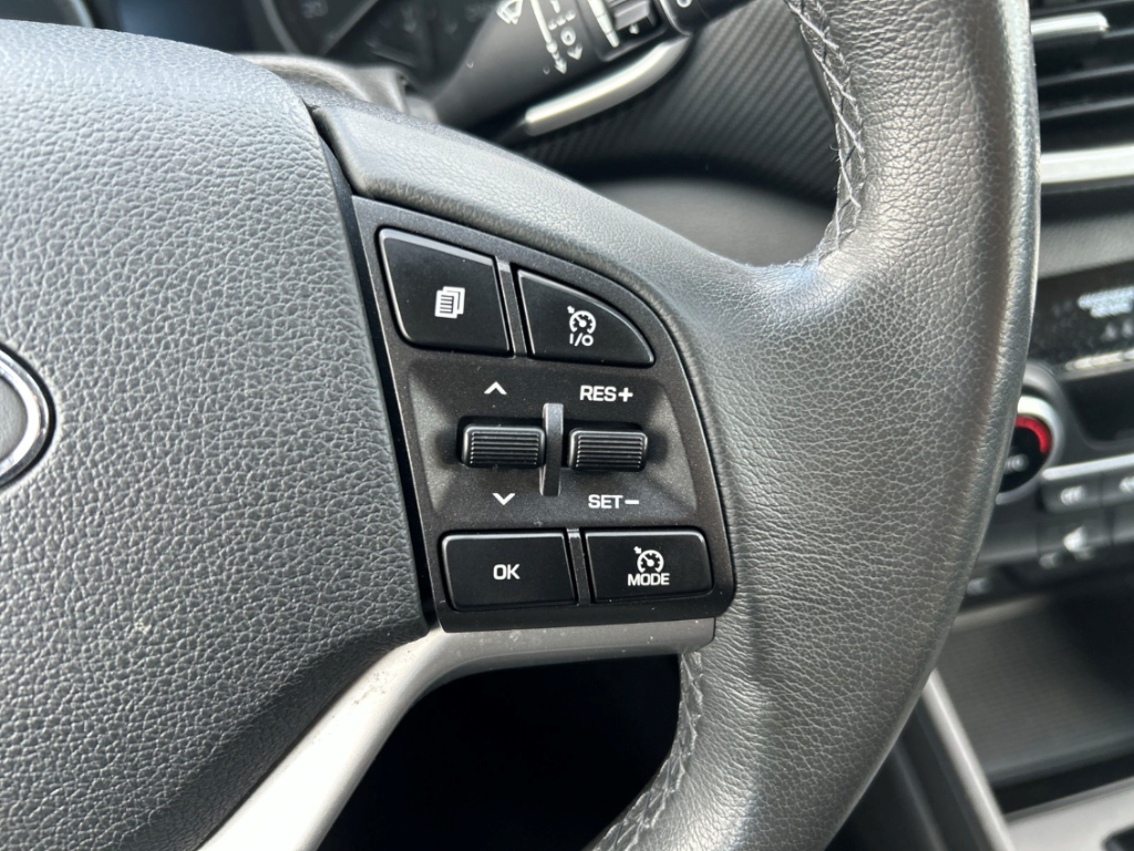 Fahrzeugabbildung Hyundai TUCSON 1.6 T-GDI DCT Passion Navi RKam Klimaauto CarPlay Allwetter