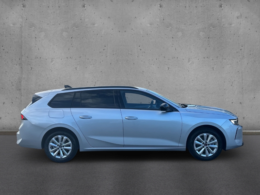 Fahrzeugabbildung Opel Astra ST 1.2 Turbo Business Edition LED Navi ACC